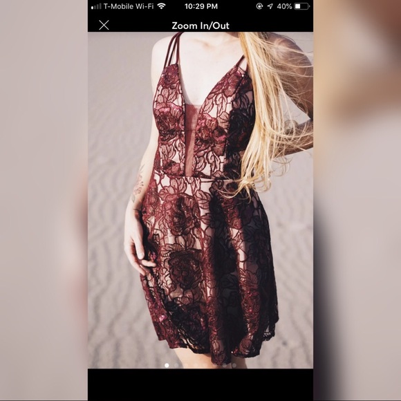 Red Dress - Picture 5 of 8